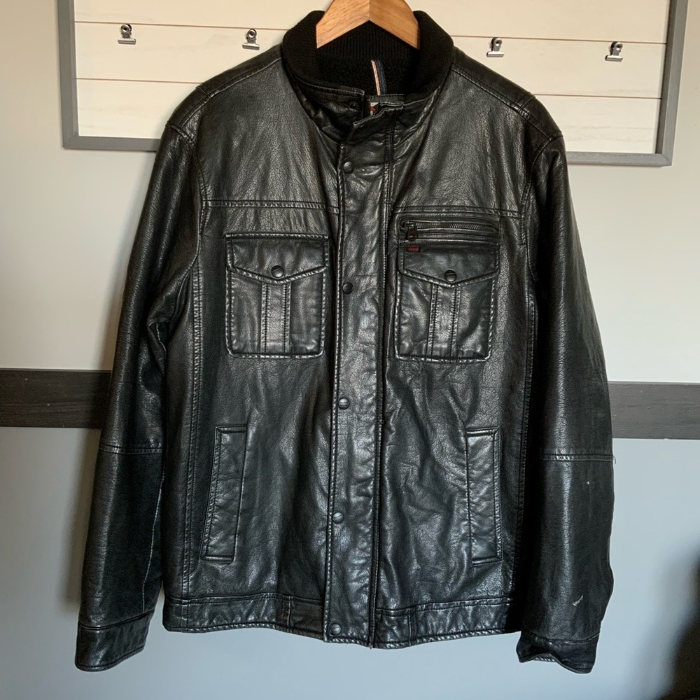 LEVI’S vintage black faux leather trucker motorcycle jacket zippers - Picture 1 of 16